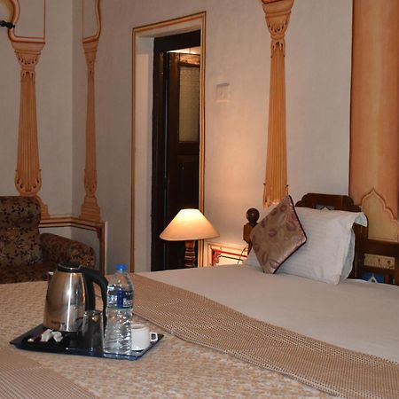 Hotel Nawal Sagar Palace - Būndi Rom bilde